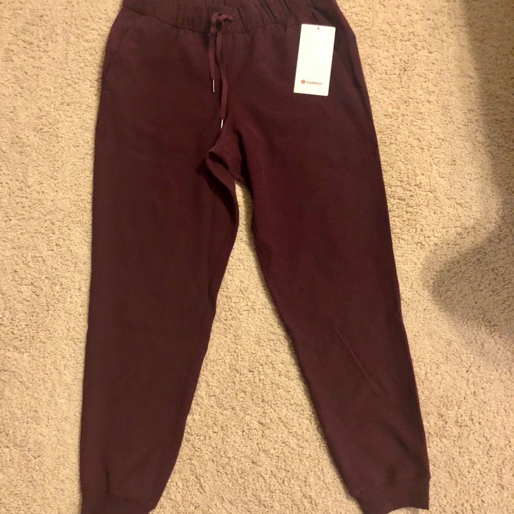 On the Fly Jogger *Woven*